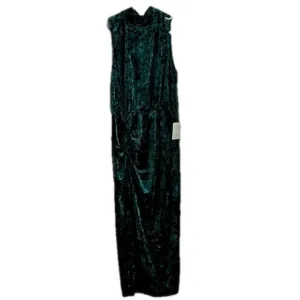 🎉 NWT Wayf Crushed Velvet Dress​​