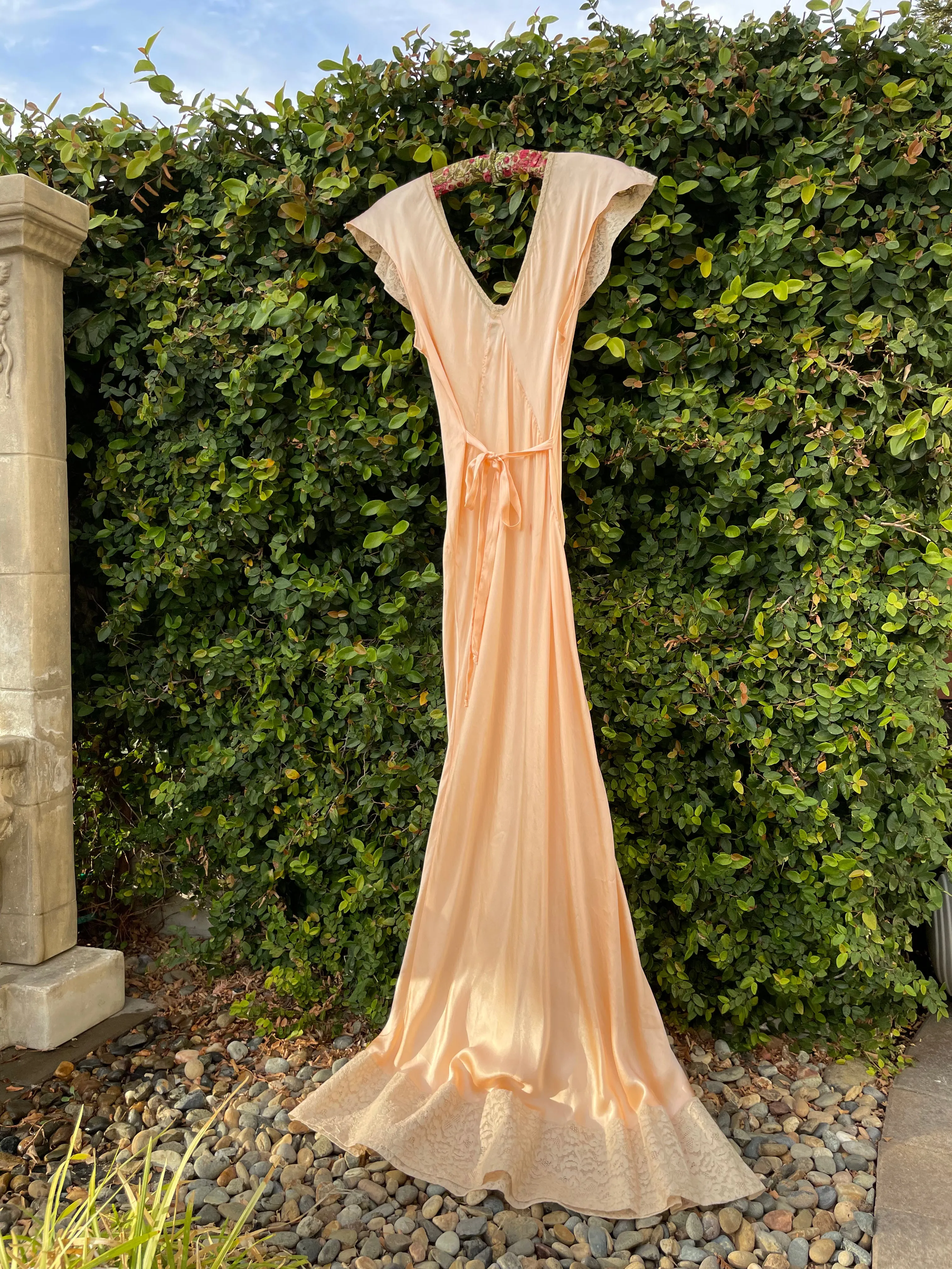 1930s Off The Shoulder Silk & Lace Bias Cut Slip Dress
