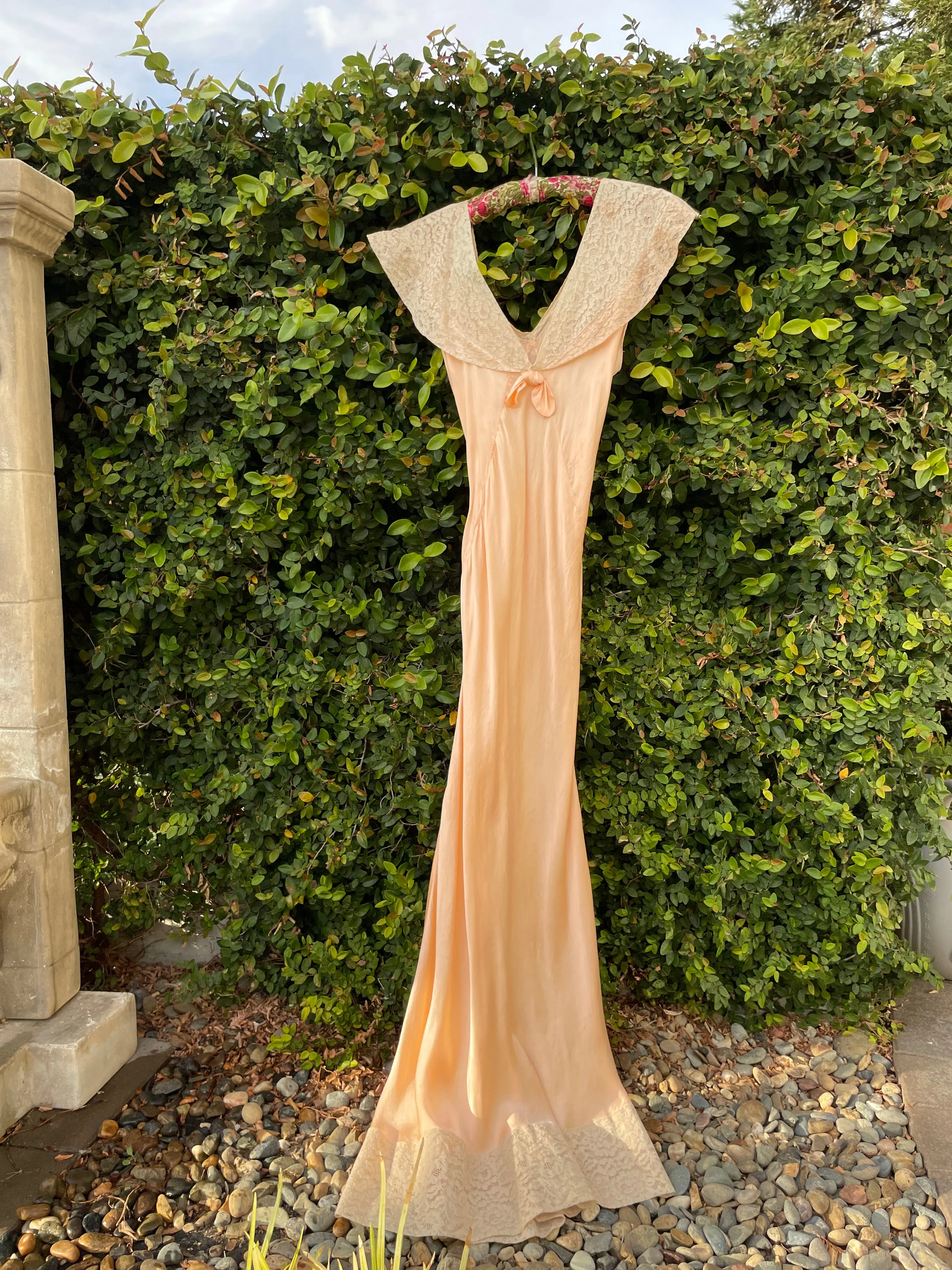 1930s Off The Shoulder Silk & Lace Bias Cut Slip Dress