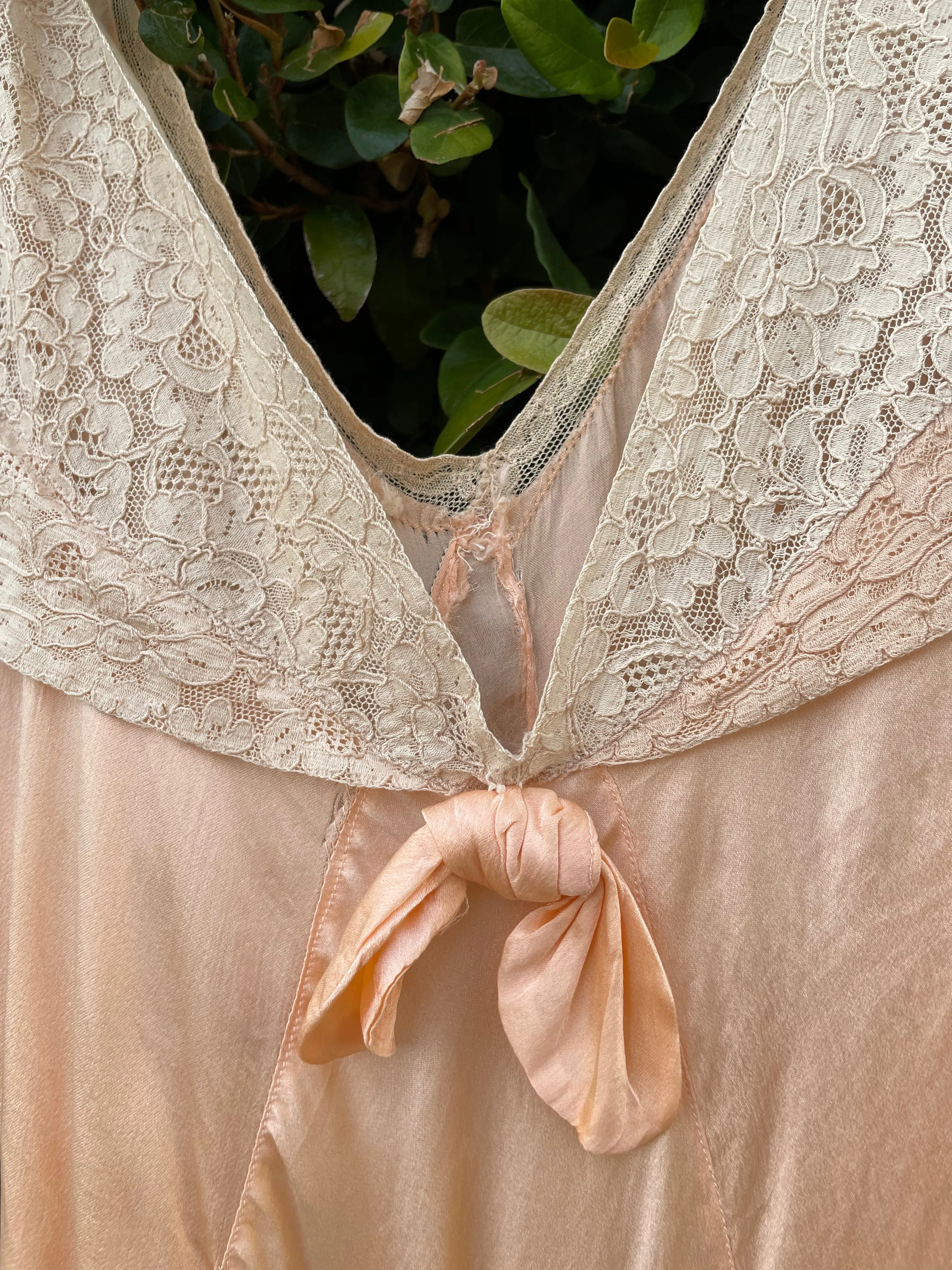 1930s Off The Shoulder Silk & Lace Bias Cut Slip Dress