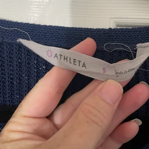 Athleta “highline” V-neck Blue Cotton Long Sleeve Tunic Sweater Size Small