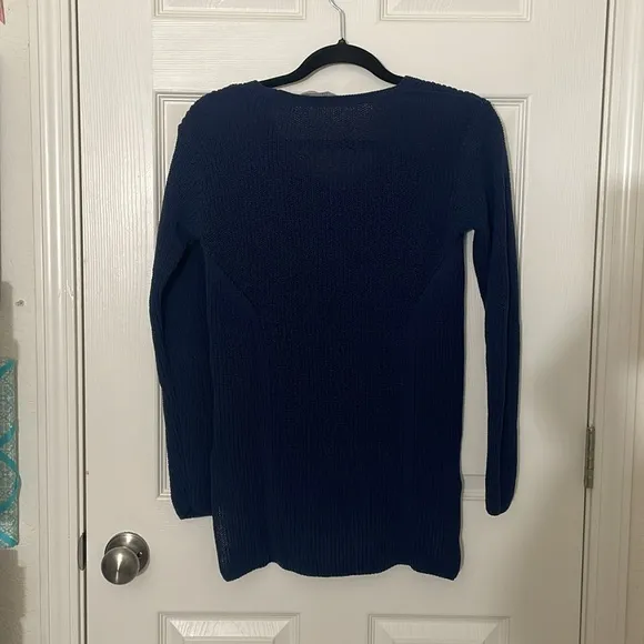 Athleta “highline” V-neck Blue Cotton Long Sleeve Tunic Sweater Size Small