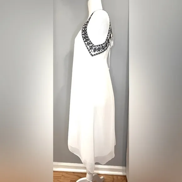 BCBGeneration Sheer, Flowing White Sleeveless Dress with Lining