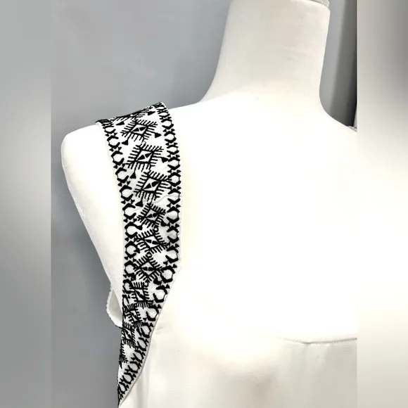 BCBGeneration Sheer, Flowing White Sleeveless Dress with Lining