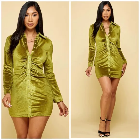 🆕Button down ruched velvet dress