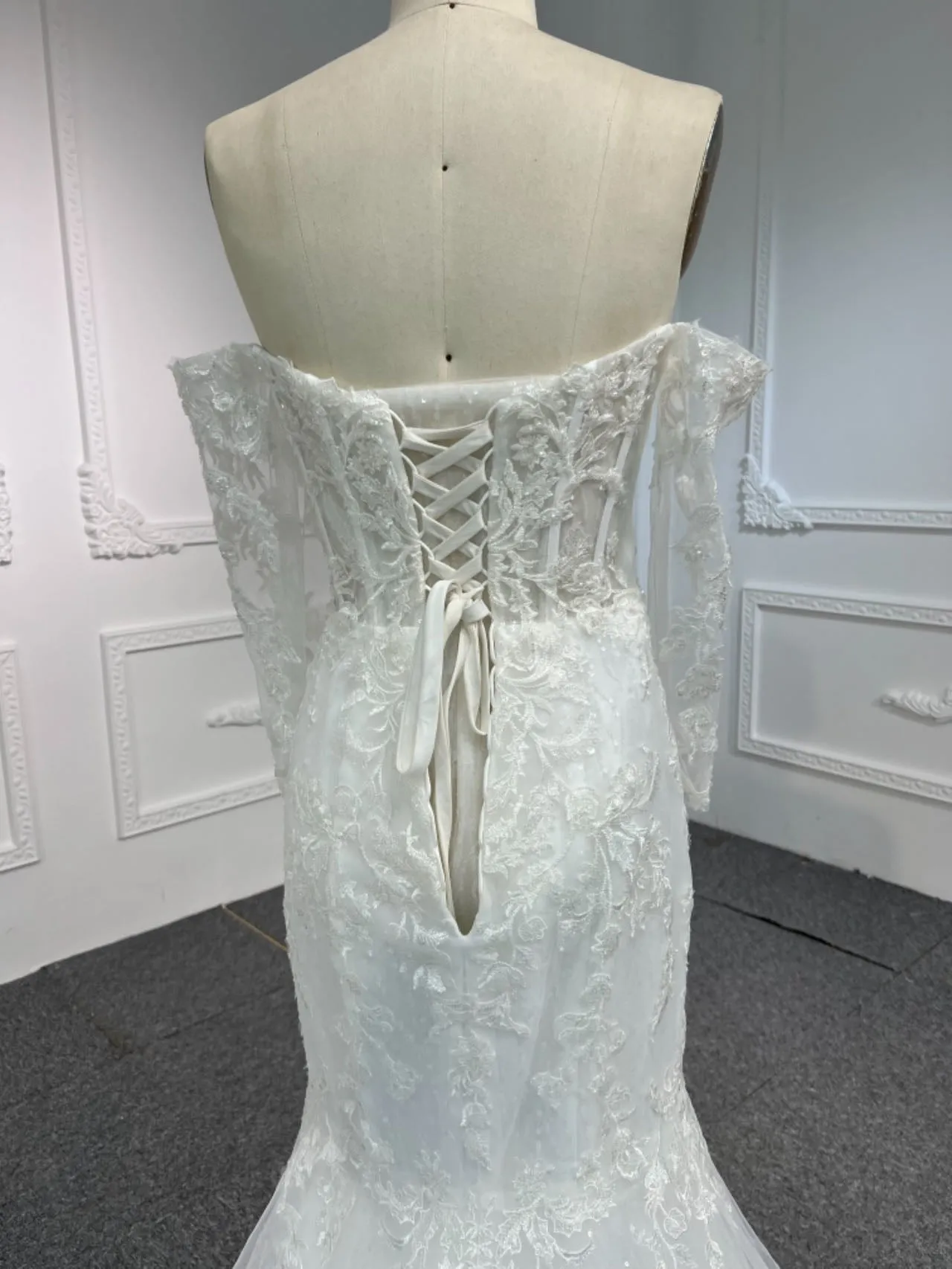 BYG#LB47 LACE BEADINGS MERMAID DRESS WEDDING DRESS WITH LONG SLEEVE