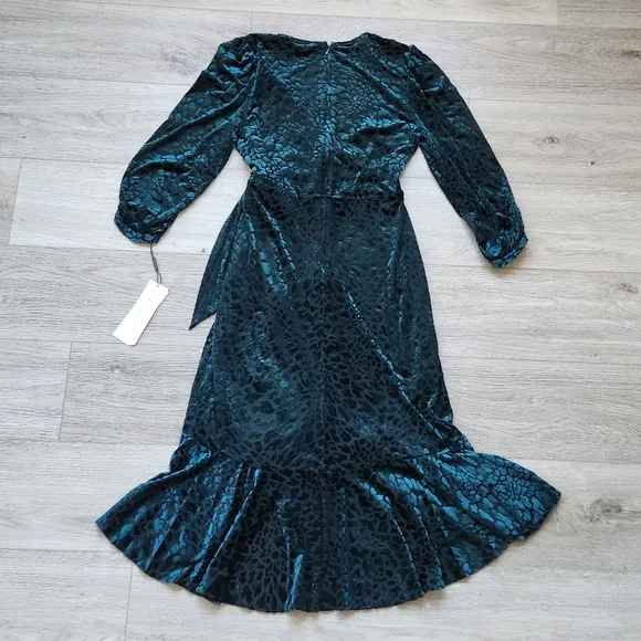 Calvin Klein Burnout Velvet Animal Print Dress Womens 8 Green Faux Wrap Sleeve