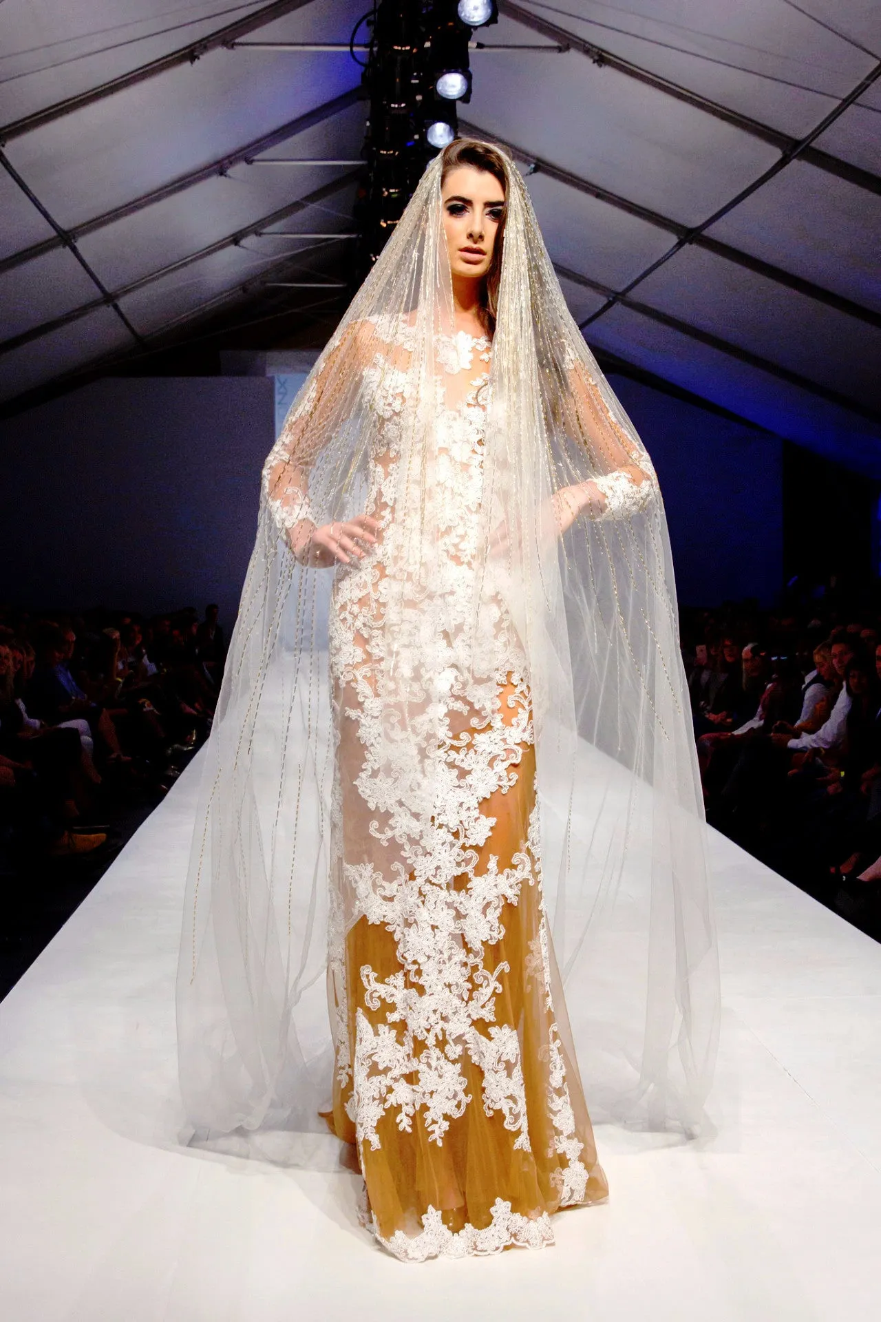 Cathedral Beaded Bridal Veil (#SS16106)