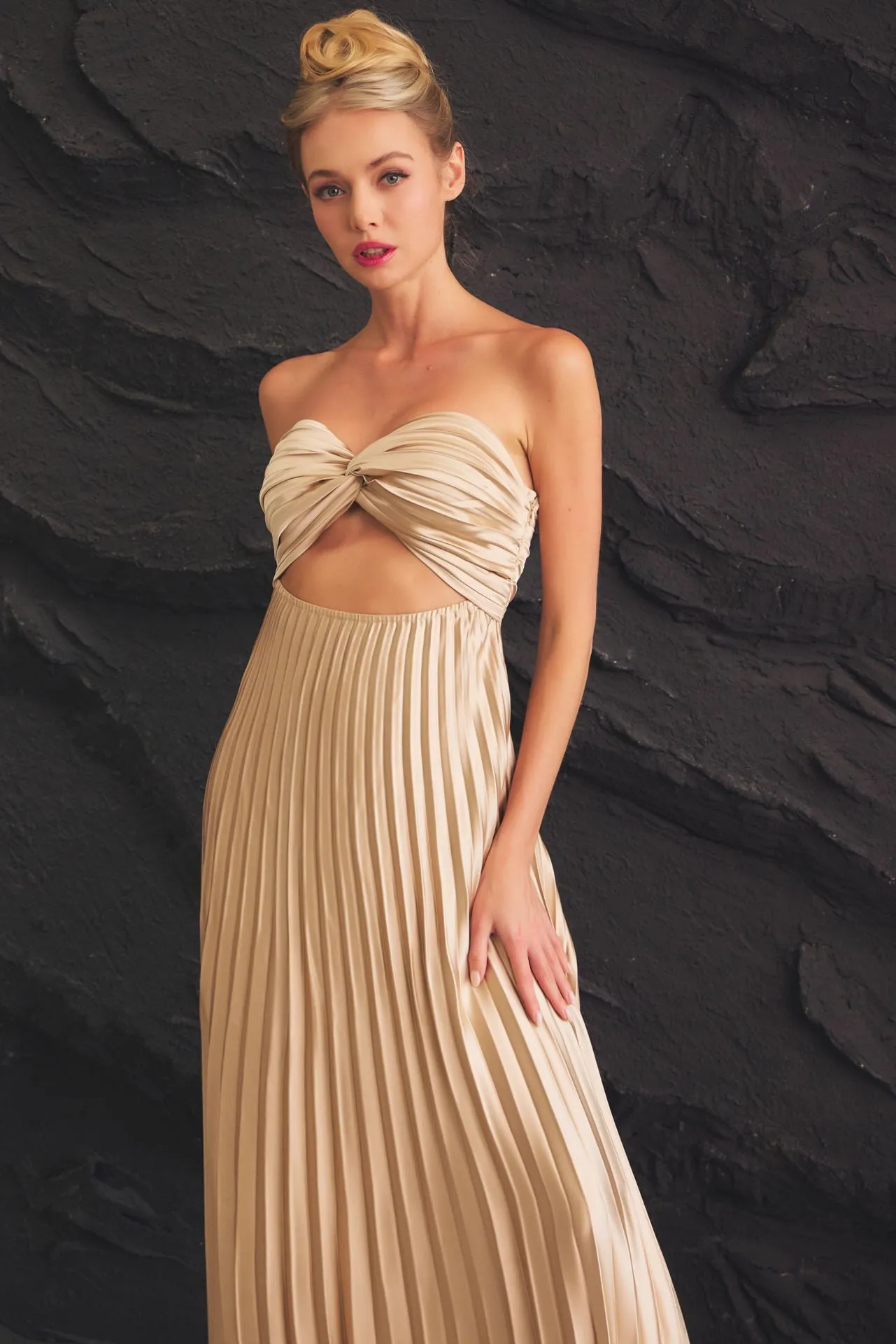 CHAMPAGNE PLEATED DRESS