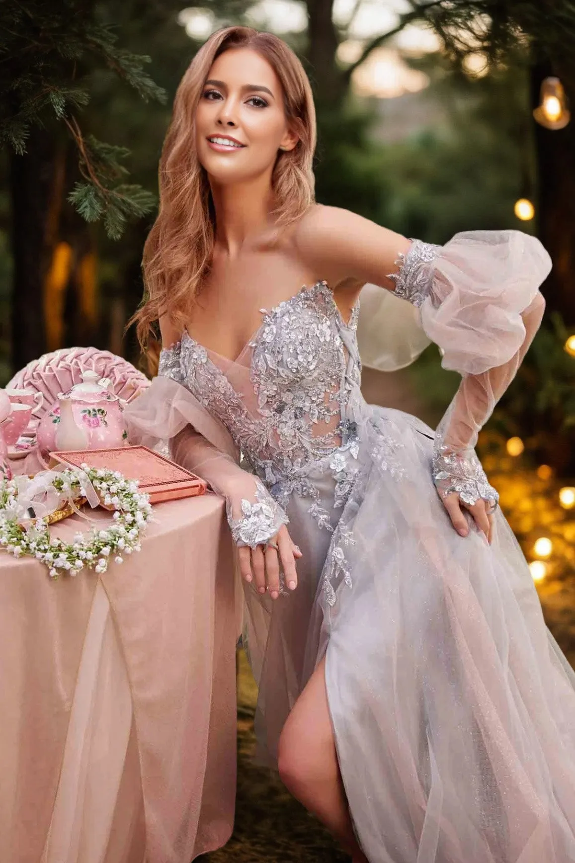 Charming Tulle Strapless Slit Party Dress with Detachable Sleeves