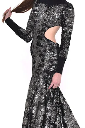 DARK TEMPTATION Look 4