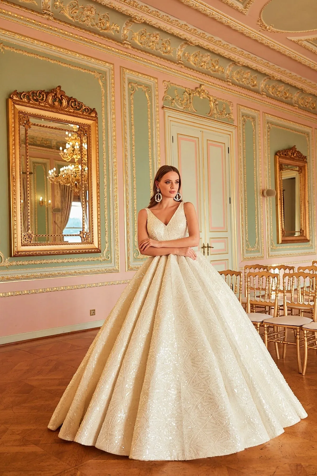 Embellished Wedding Dress in Luxury Bridal Gown Style