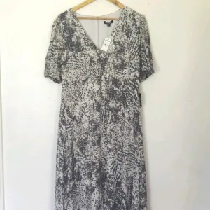 Express Animal print Hi low Maxi dress sz lg