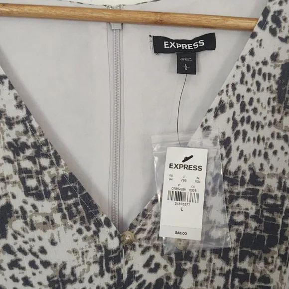 Express Animal print Hi low Maxi dress sz lg