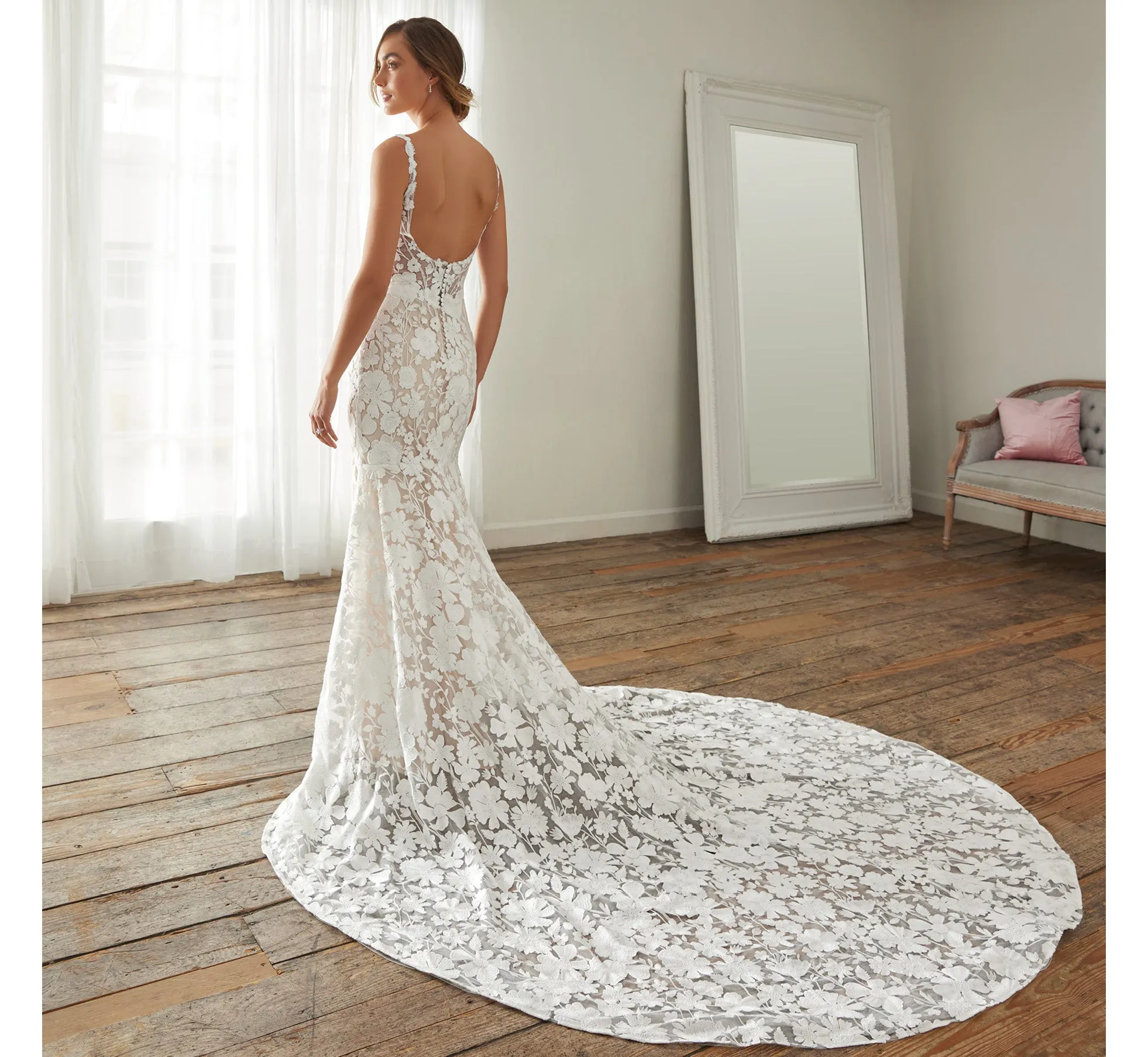 Floral Lace Gown With Detachable Sleeves In Ivory Almond