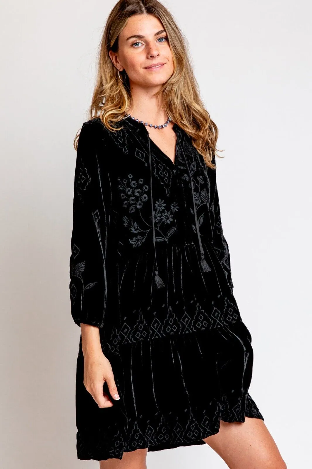 Johnny Was Ivey Velvet Field Tiered Dress Embroidered Black Floral XX Large NEW