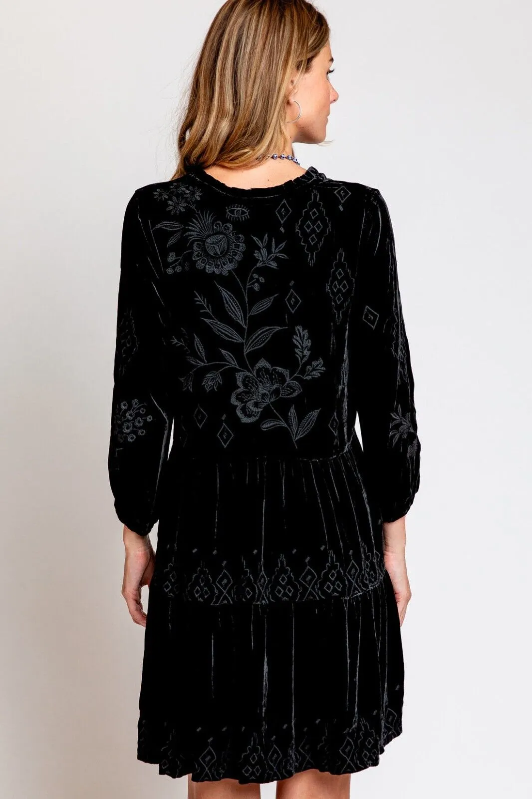 Johnny Was Ivey Velvet Field Tiered Dress Embroidered Black Floral XX Large NEW