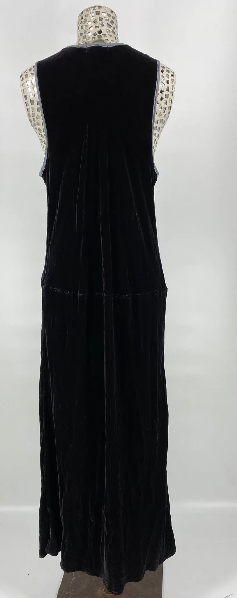 Lake Velvet Dress Asphalt