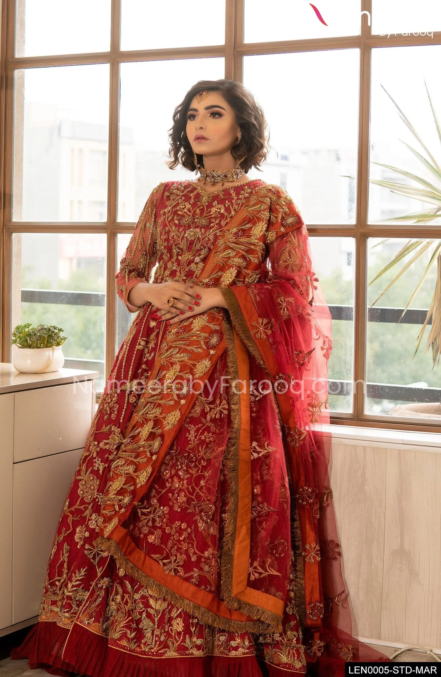 Latest Pakistani Bridal Lehenga Gown Online #BS562