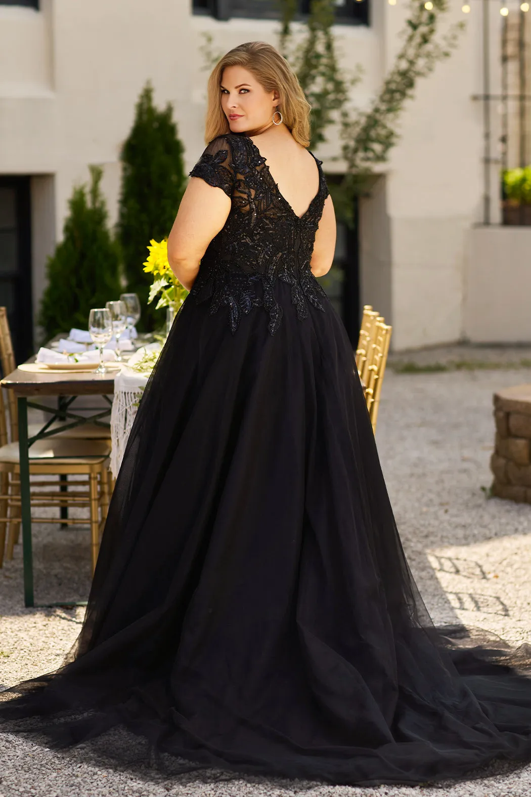 Layla Bridal Gown <br> MB2309