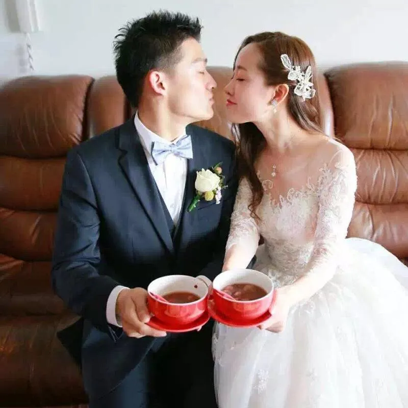 Long Sleeve Wedding Dresses Tulle Lace Bride Dresses Wedding Gowns
