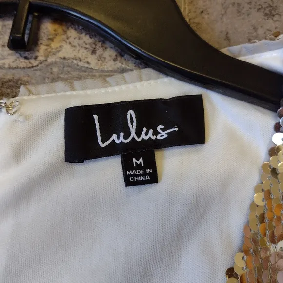 Lulus sequin dress size medium BNWT