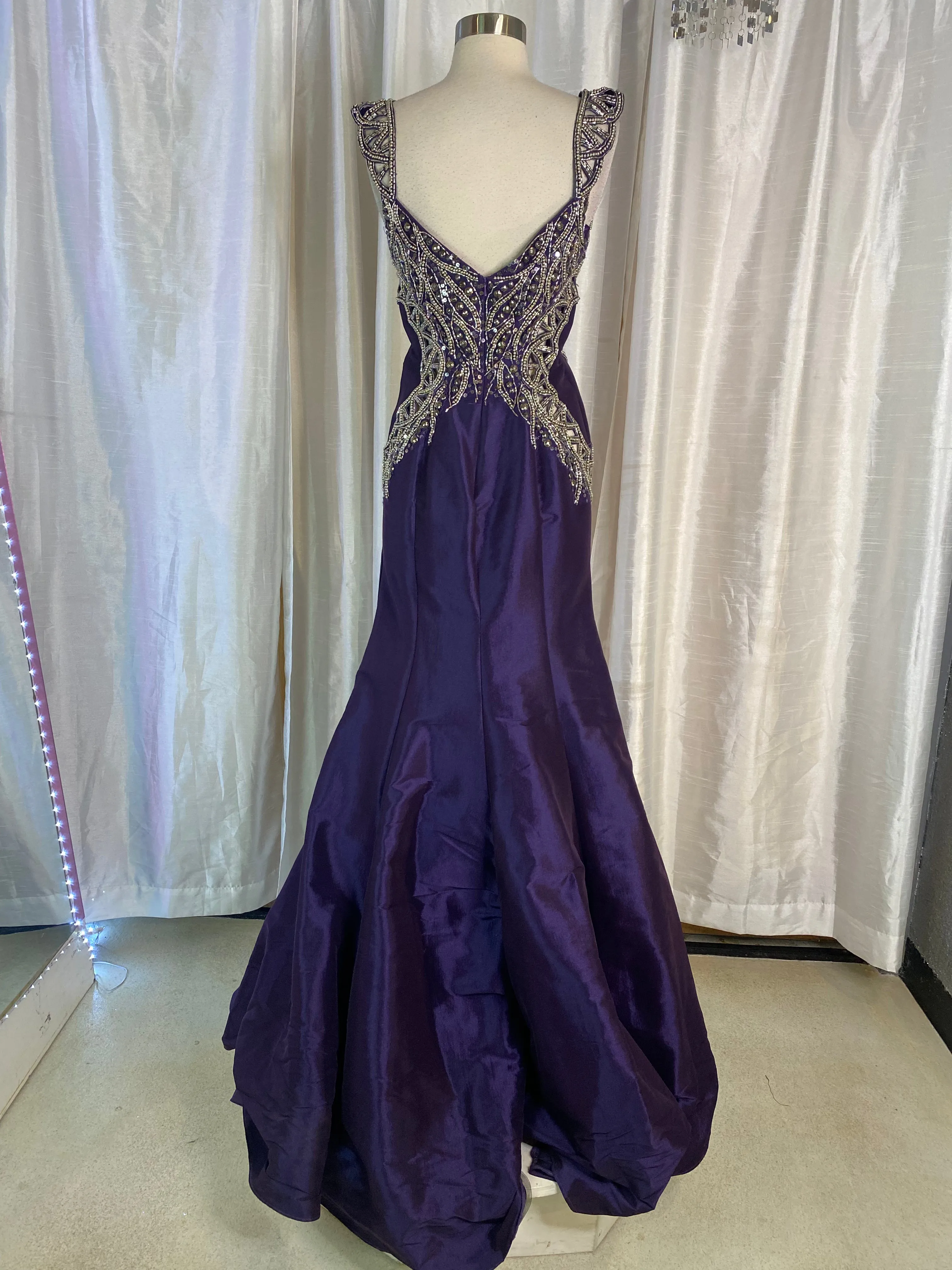 MAC DUGGAL Beaded Purple Long Mermaid Gown Size 10 NWT