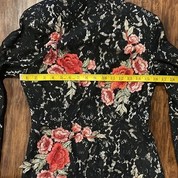 Missguided x Peace &amp; Love Floral Lace High Neck Dress limited collection size 8