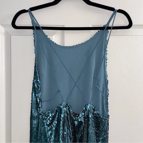Motel Rocks Sequin Strappy Teal Mini Dress Size Large