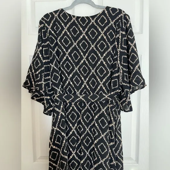 NWT TORRID Maxi Floral Print Georgette Surplice Hi-Low Dress Size 4X