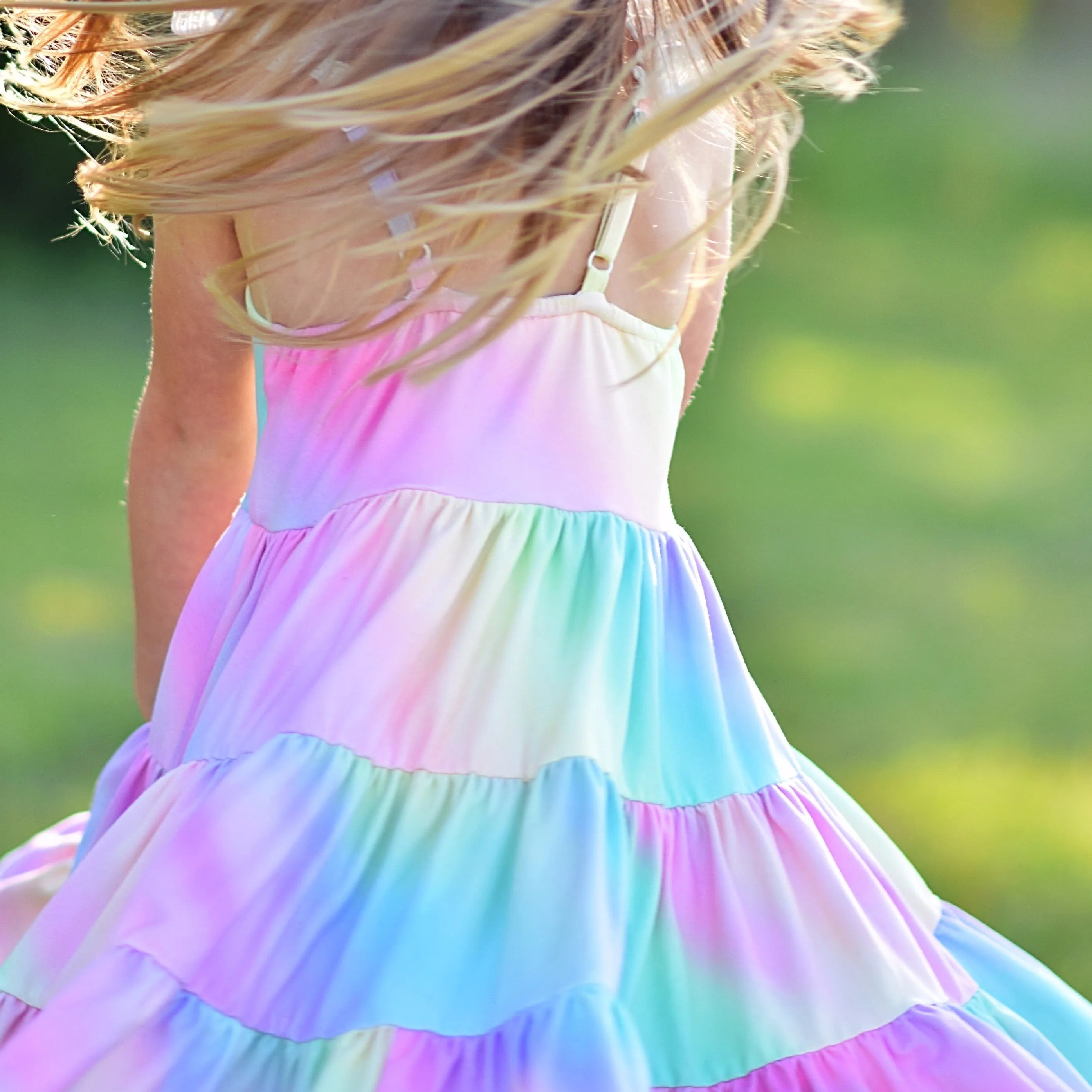 Ombre Rainbow Twirl