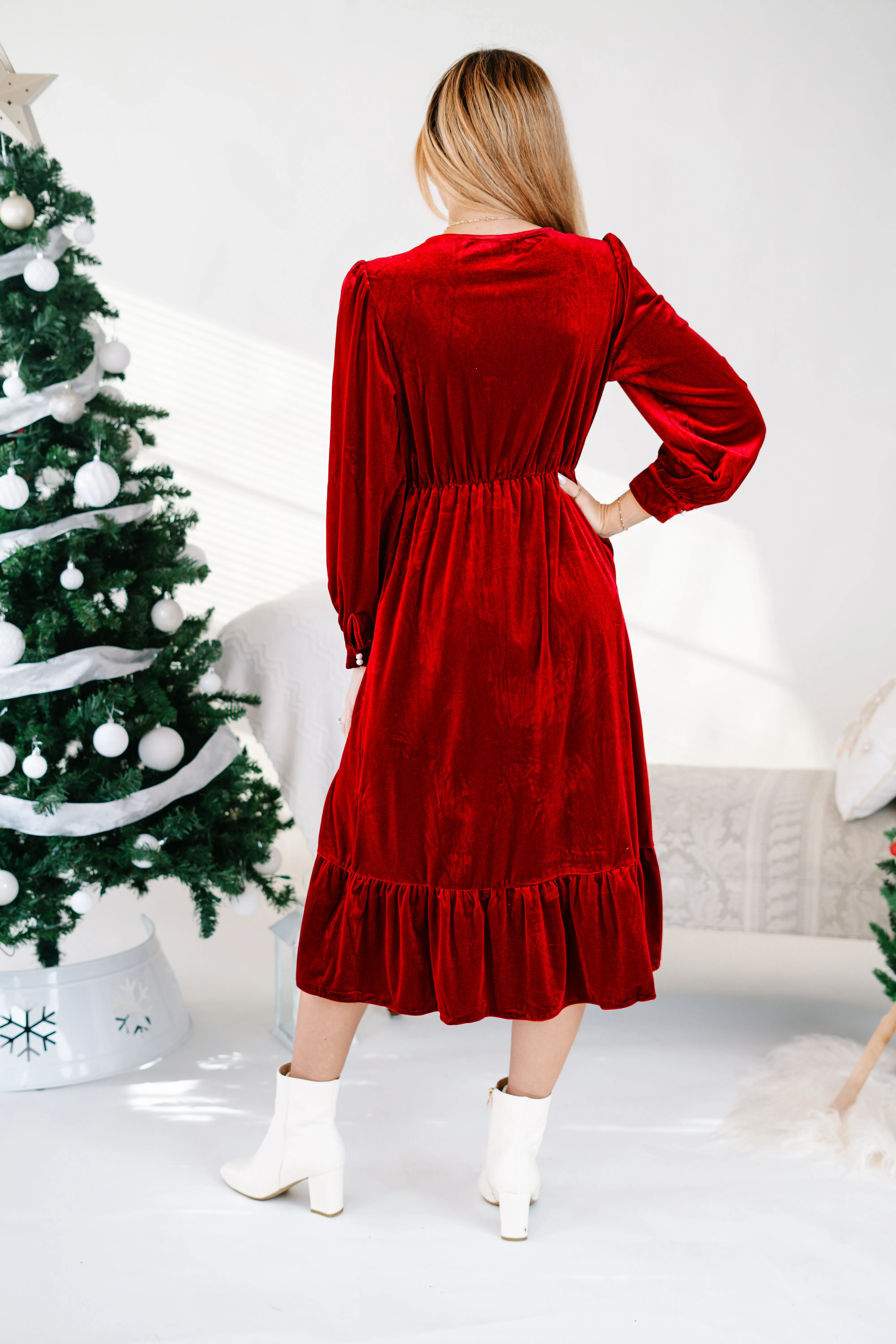 Once Upon a Holiday Velvet Dress - Red