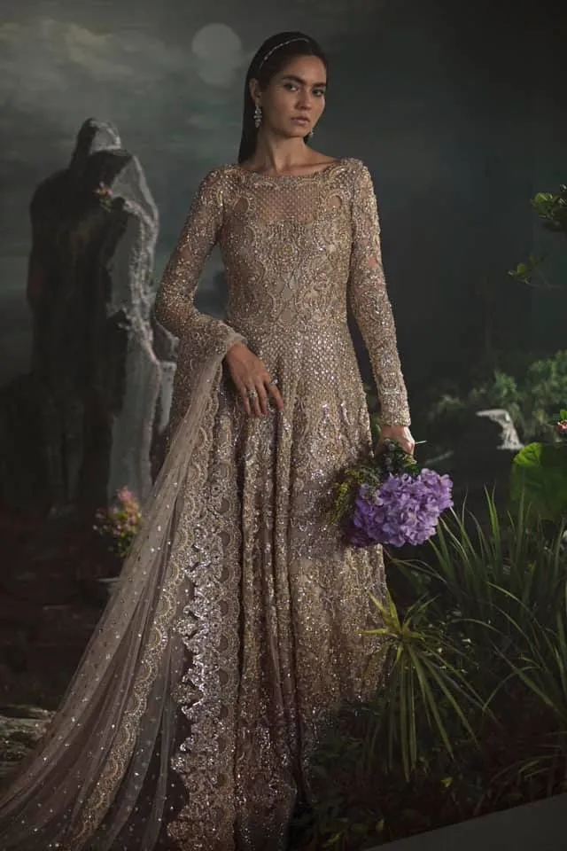 Pakistani Bridal Lehenga Designs in Embellished Heavy Hand Needle Work for Bridal Wear in White Lehenga for Wedding #BN948
