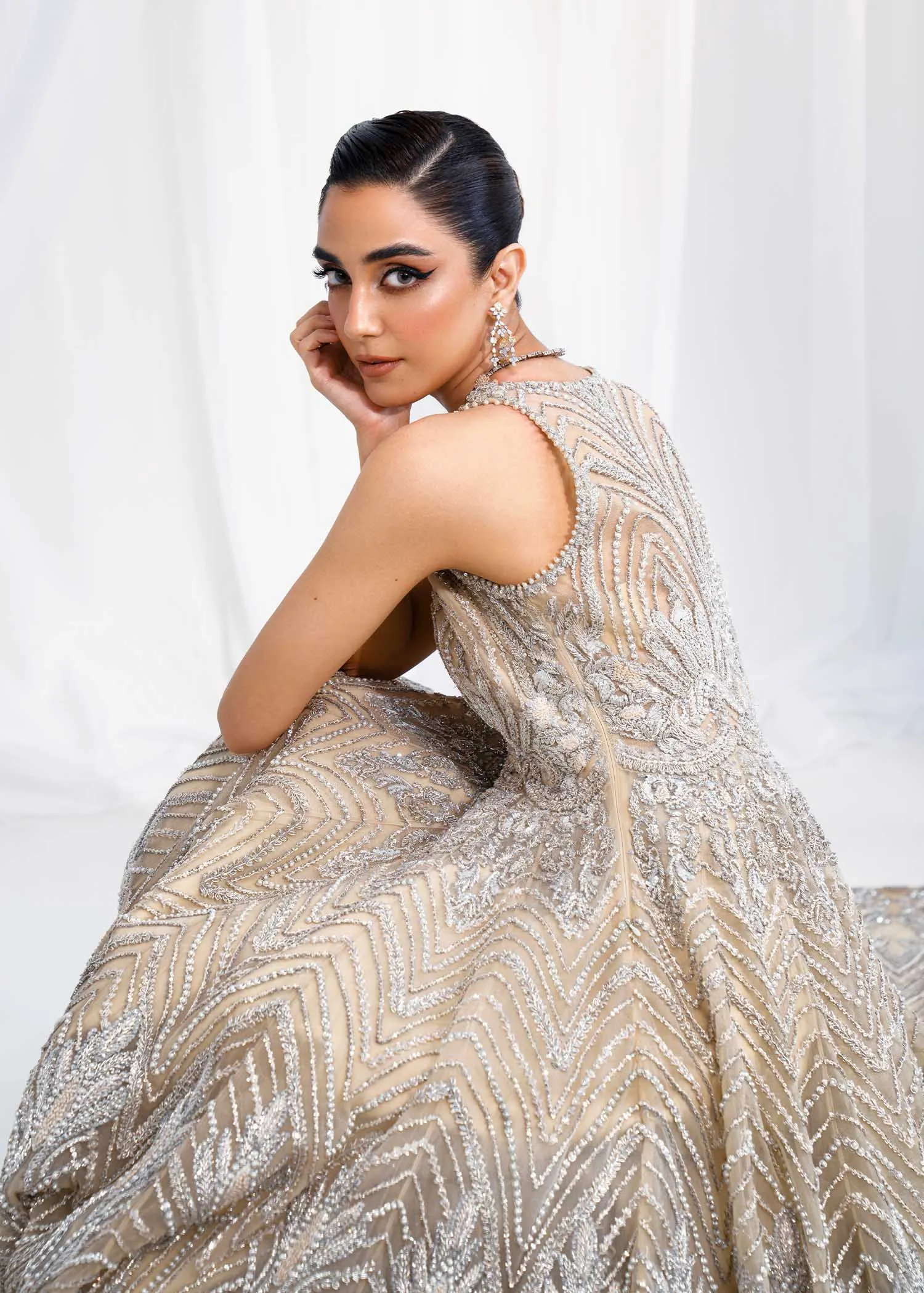 Pakistani Wedding Dress in Bridal Gown Dupatta Style