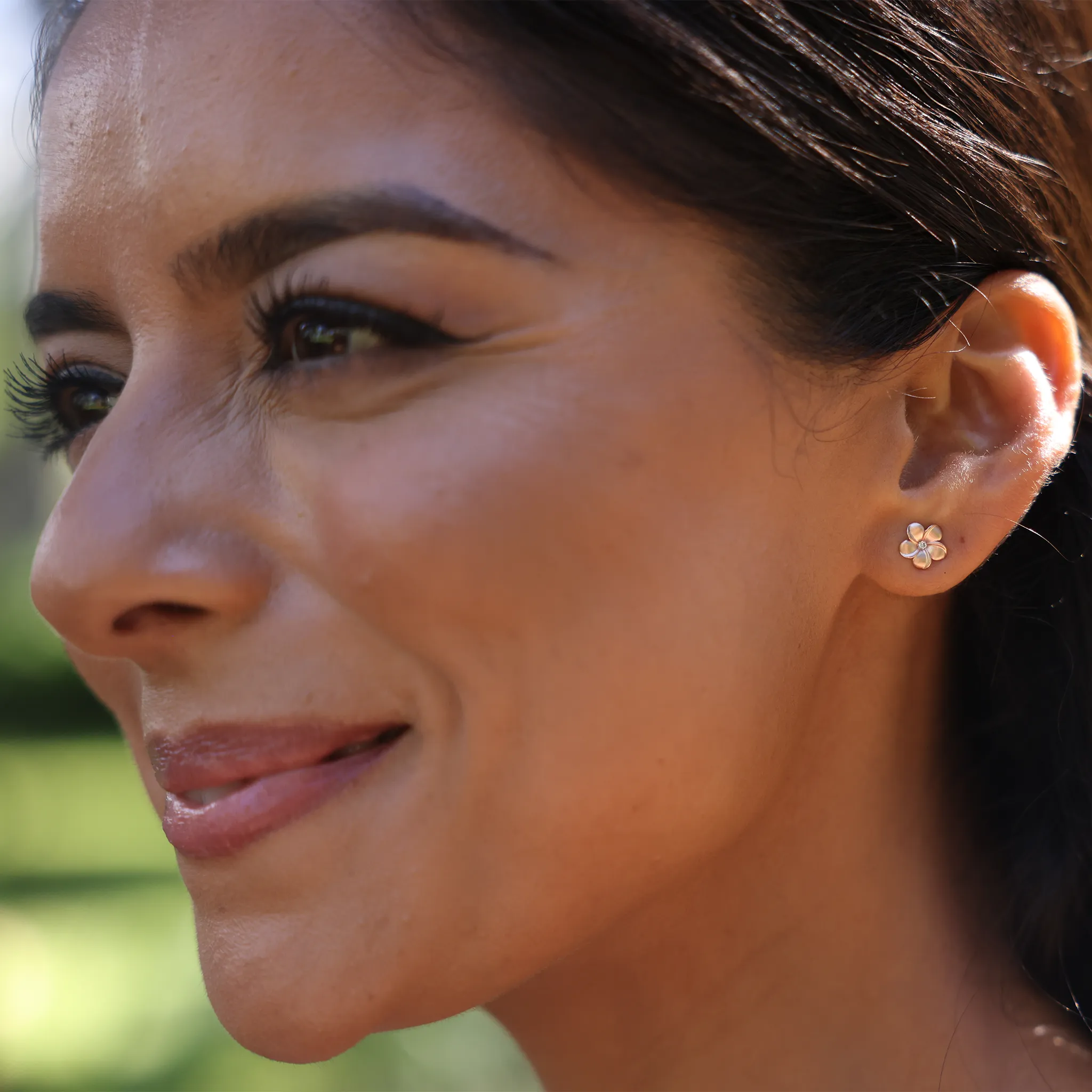 Plumeria Earrings in Rose Gold with Diamonds - 8mm
