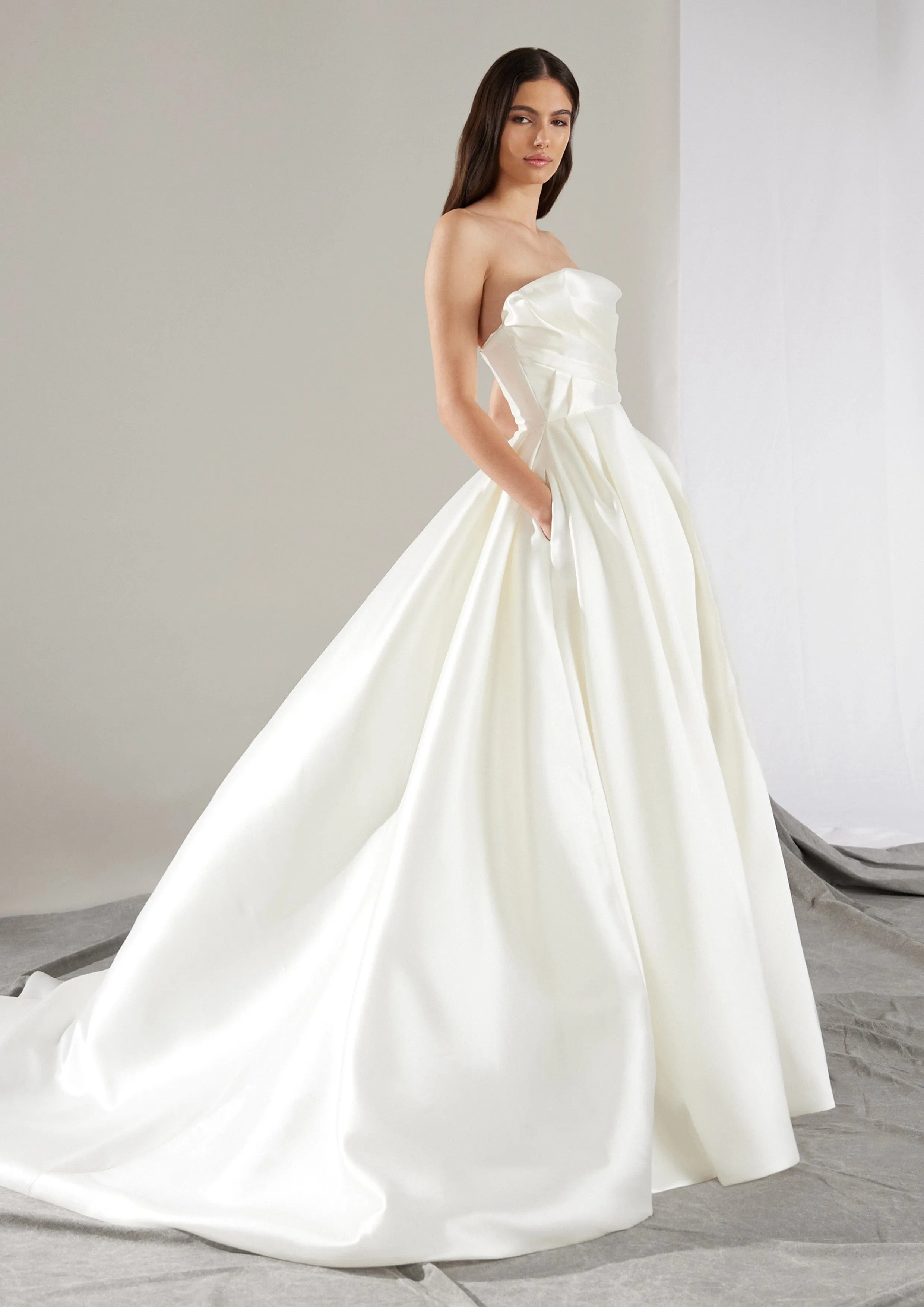 Pronovias: Khloe