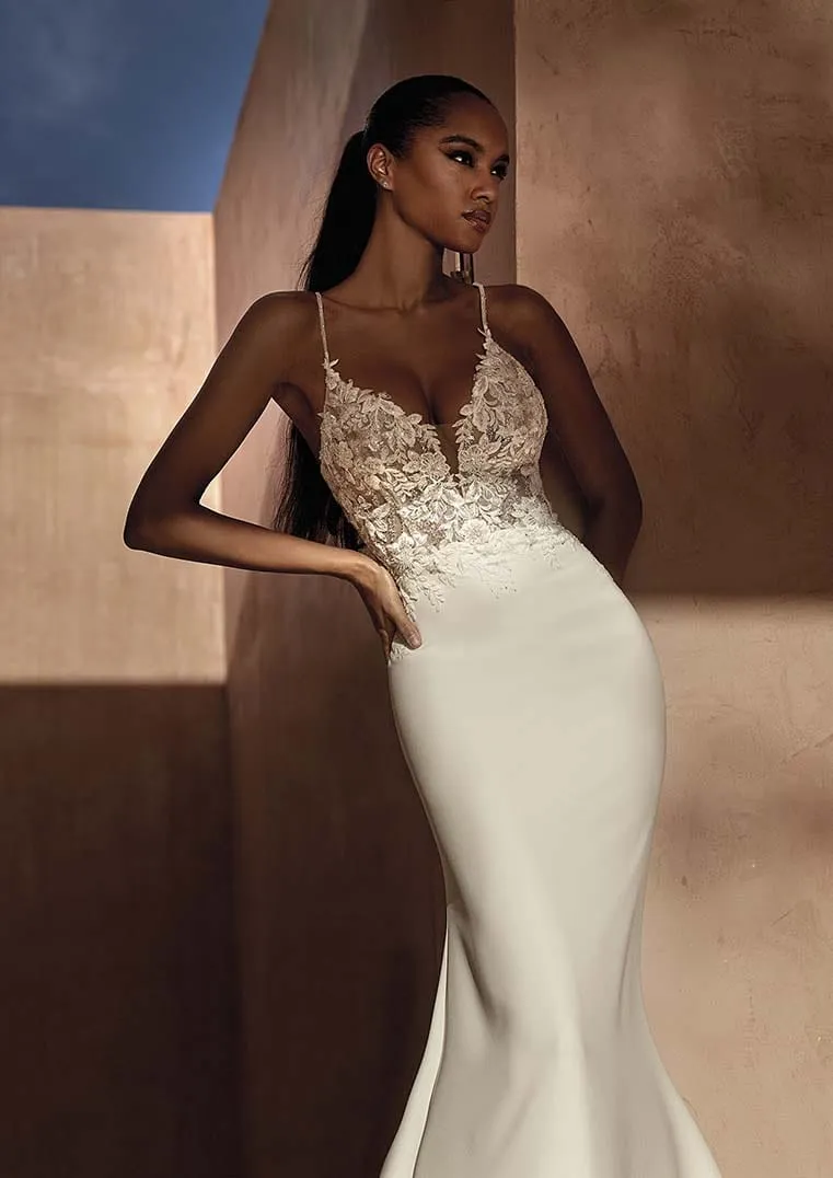 Pronovias: Roman