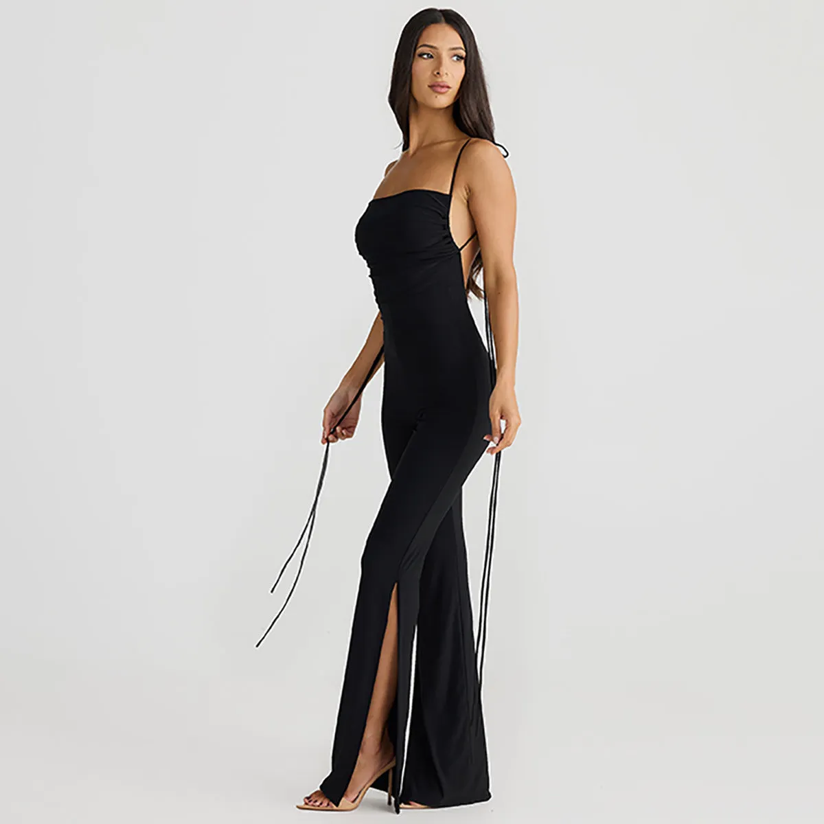 Rebeca® | Backless and sleeveless jumpsuit