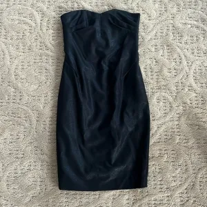Robert Rodriguez Strapless Black Cocktail Dress Size 2