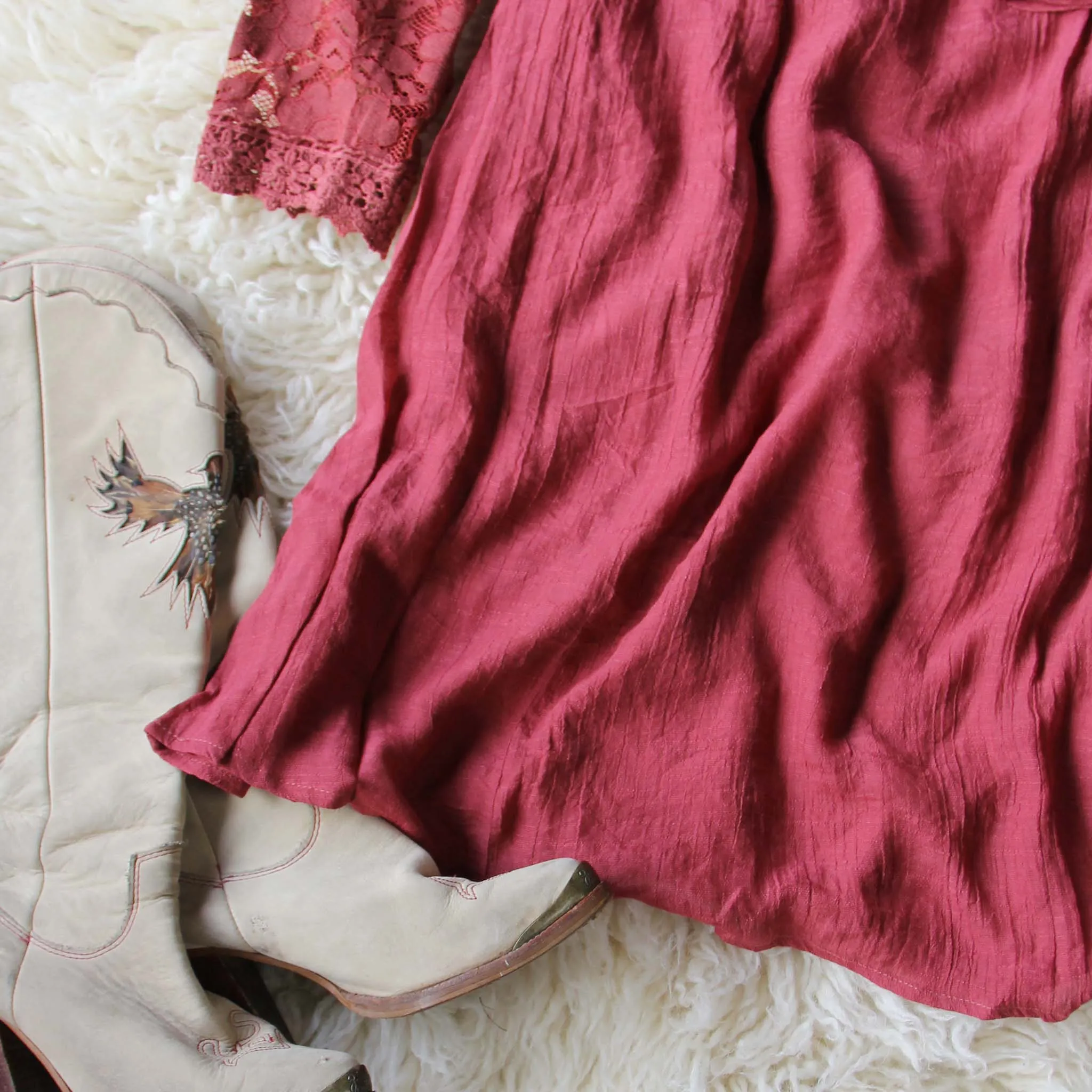 Rosalyn Lace Dress in Burgundy