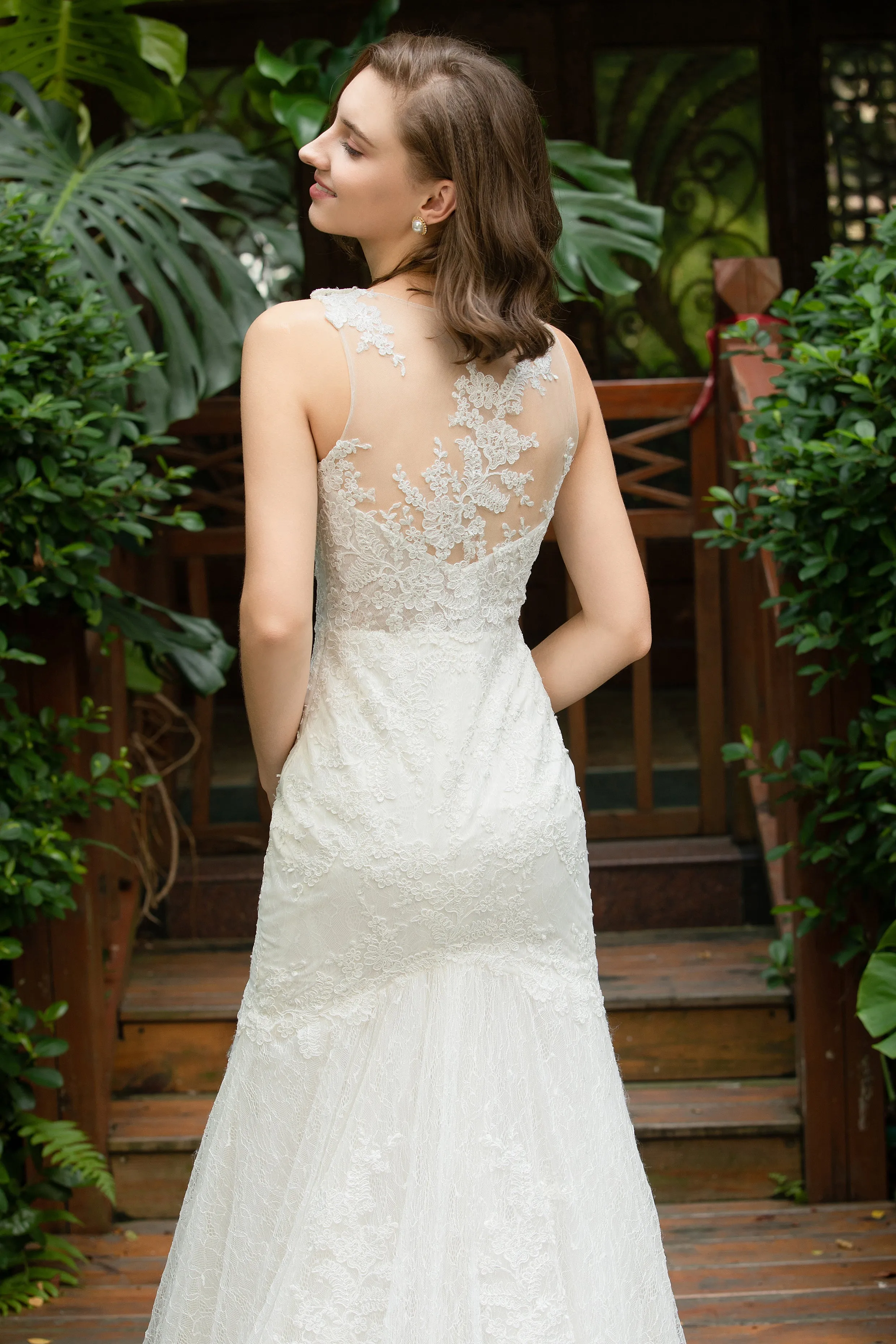 Roseli - Selena Huan light-weighted Asymmetric Lace Illusion Trumpet Gown