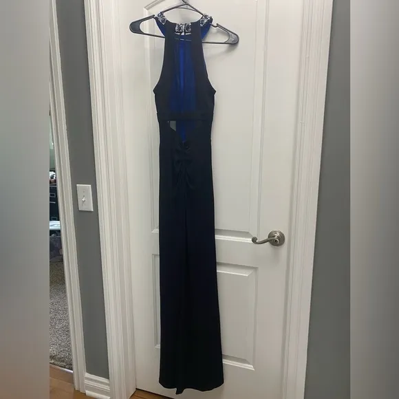 Sequin Hearts Black Jewel Neck Cutout Mesh Inset Halter Maxi Prom Dress size 7