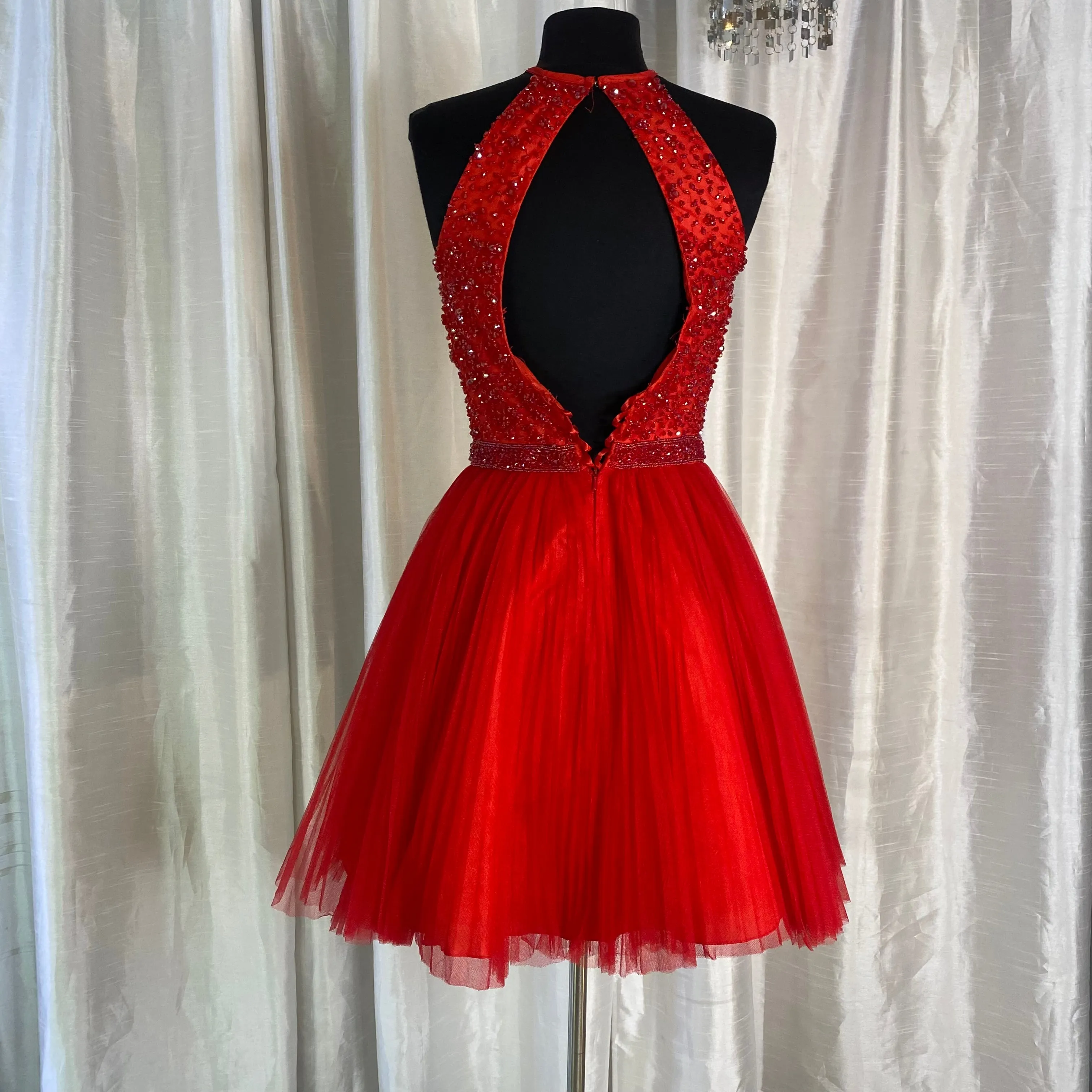SHERRI HILL #32335 Red Short Gown Size 0
