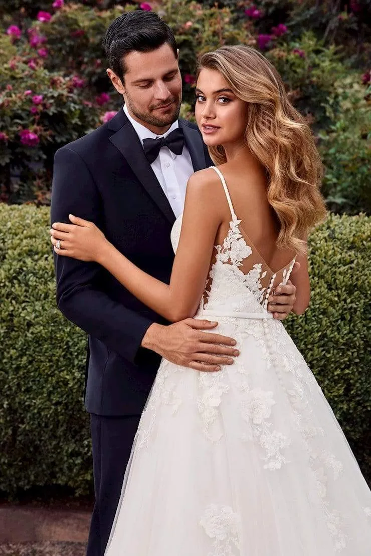 Sophia Tolli: Y22041 - Aurora