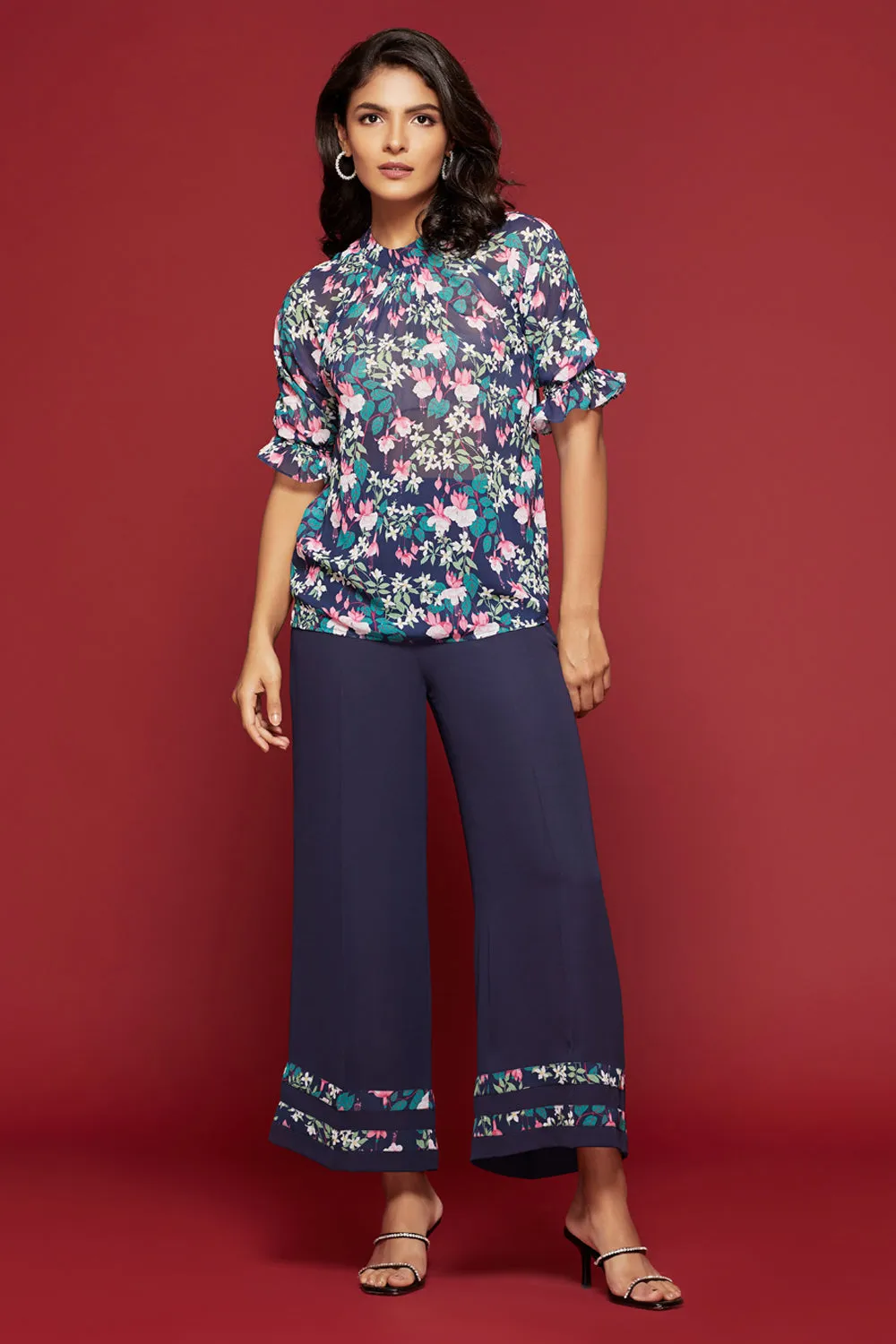 strike-a-co-ord top