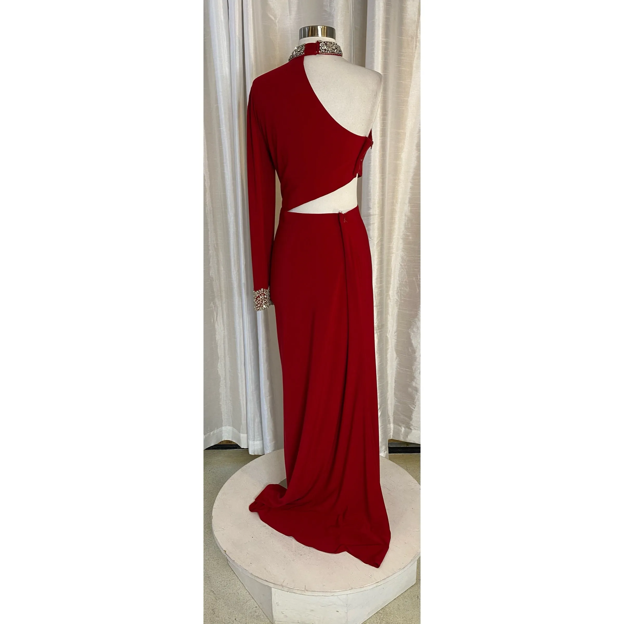 STUDIO 17 Style 12734 Long One Sleeve Gown Red Size 10 NWT