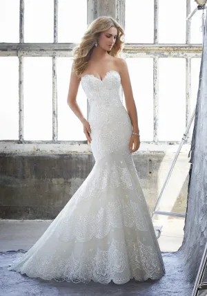 Style 8216
