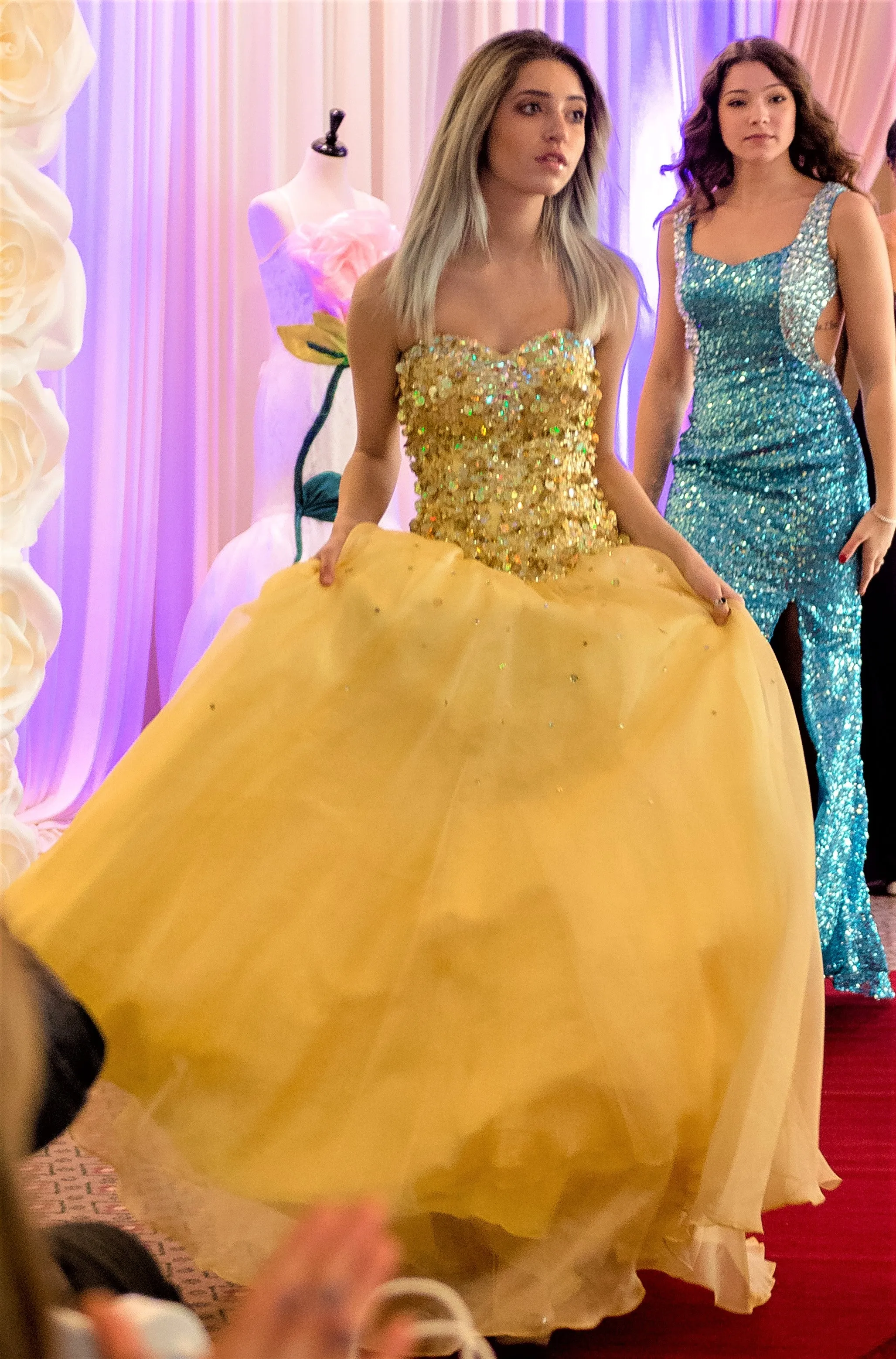 SUNFLOWA Yellow Organza Strapless Ball Evening Gown