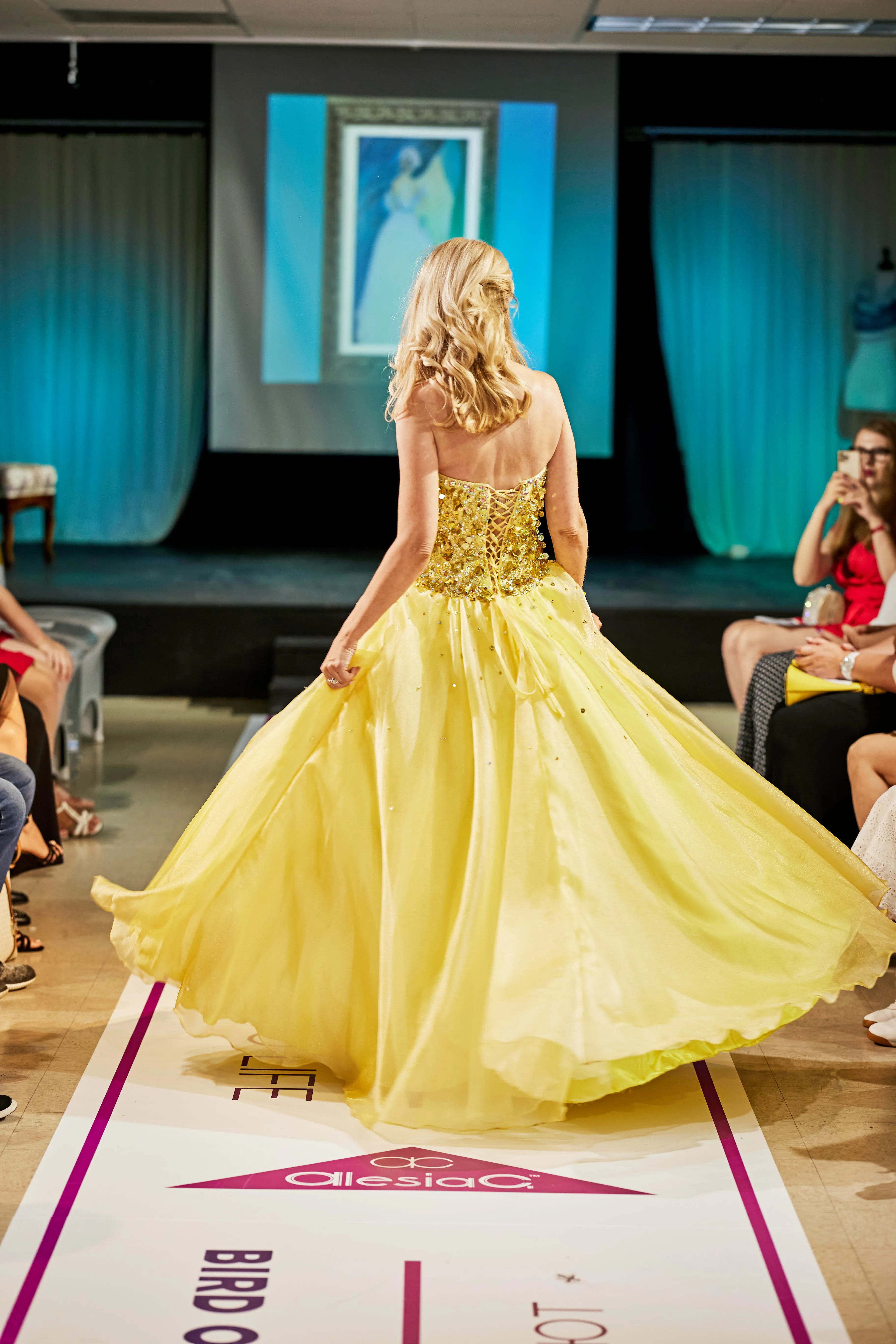 SUNFLOWA Yellow Organza Strapless Ball Evening Gown