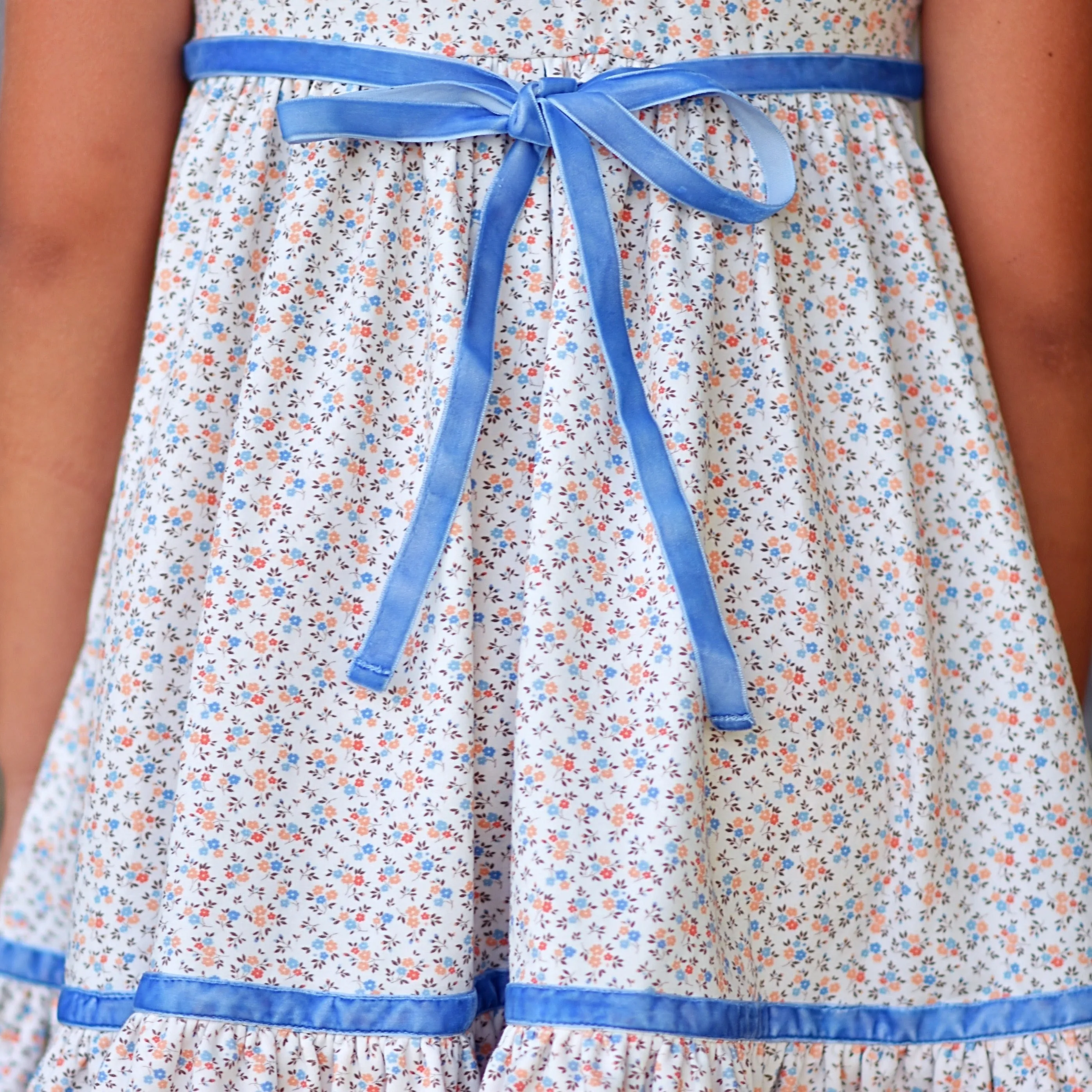 Sunrise Twirl  Shorties set size 6